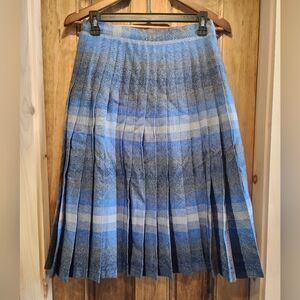 Vintage Pendelton 100% Wool Blue Plaid Pleated Skirt
